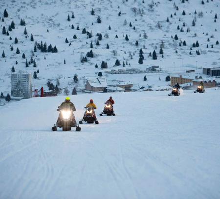 Escursione in motoslitta - Varie località in tutta Italia