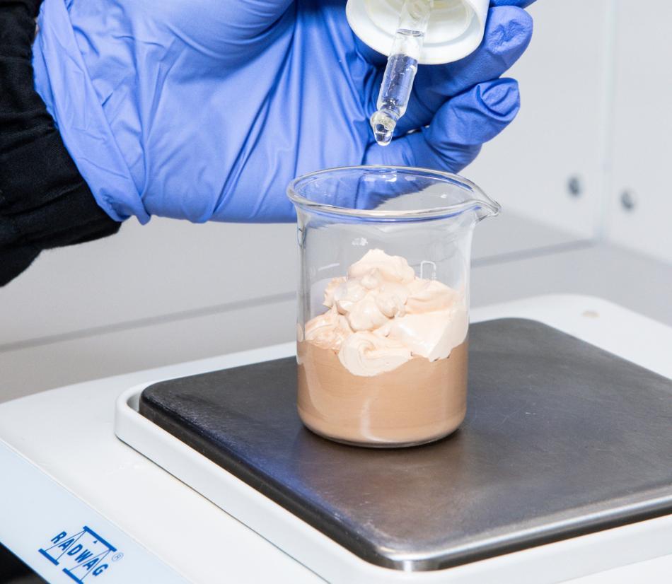 Fondotinta Experience (MI) - Entra nel laboratorio per creare il fondotinta su misura