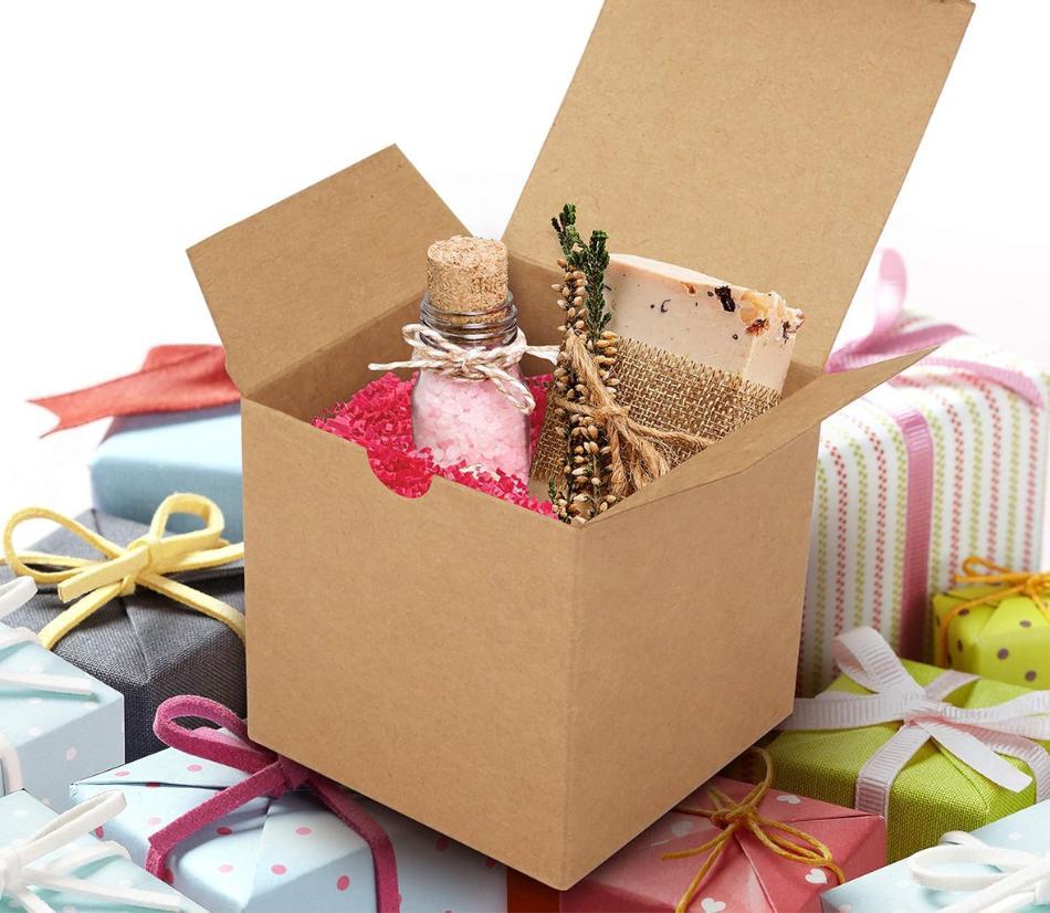 Scatola kraft regalo marrone (set da 50) – scatola di cartone da 7,5 x 7,5 x 7,5 cm