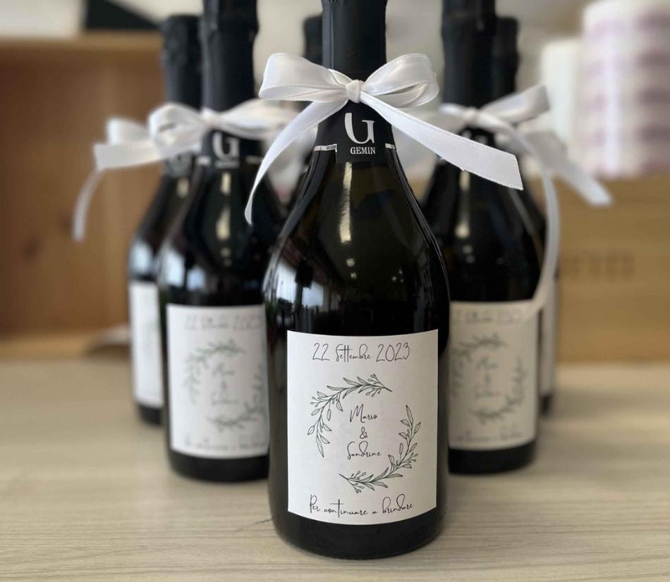 Scegli il vino e crea la tua etichetta personalizzata