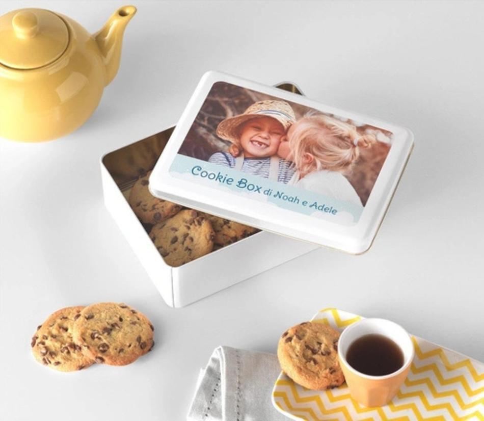 Scotola dei biscotti in latta da personalizzare con foto