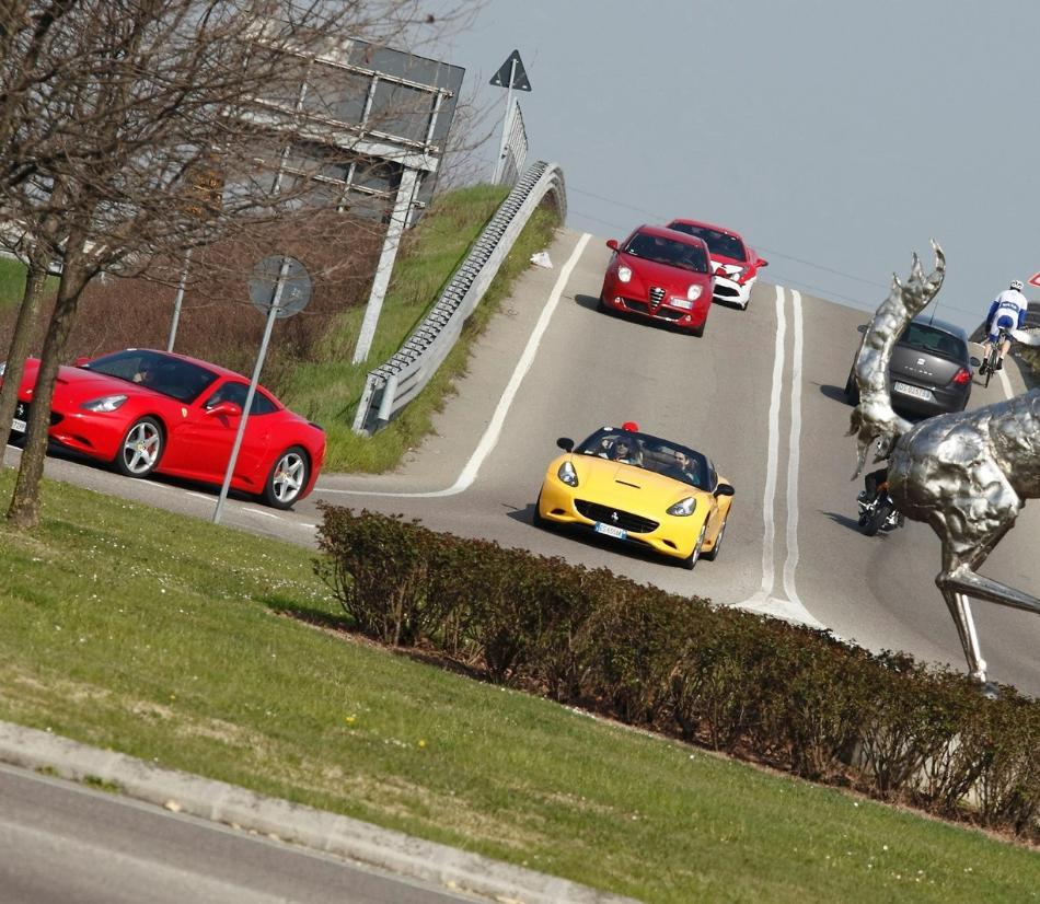 Test drive - Prova una Supercar sulle strade cittadine e vivi un'esperienza di guida unica