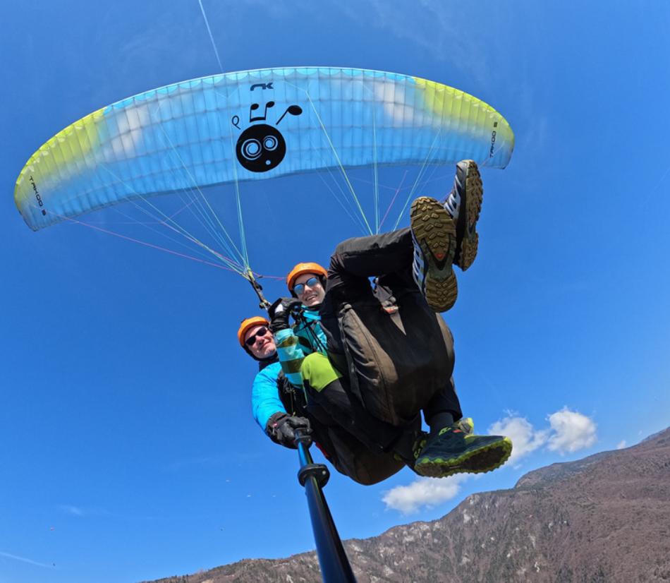 Volo in parapendio biposto - Varie località in tutta Italia